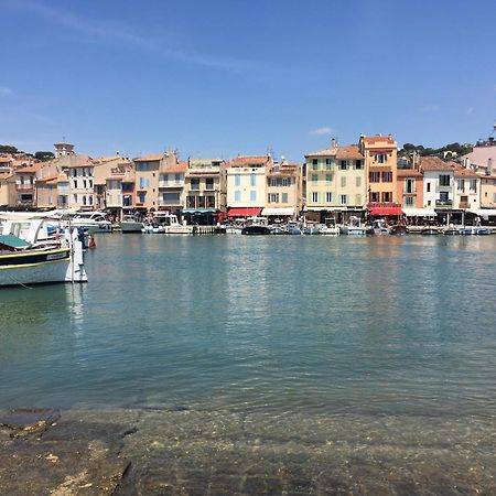 Large Private Garden, Quiet 2-Bedroom Apartment, Air Conditioning, Wifi, Parking Cassis Buitenkant foto