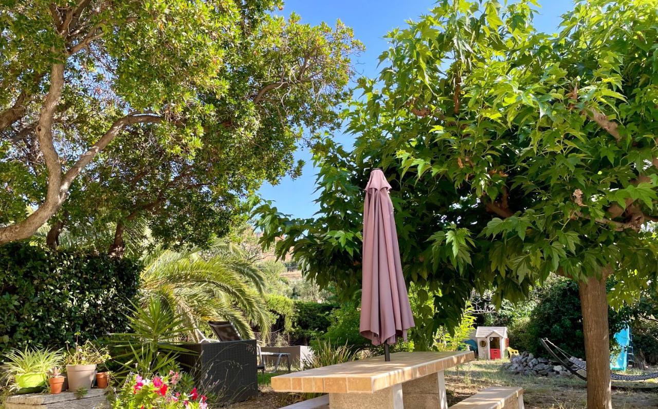 Large Private Garden, Quiet 2-Bedroom Apartment, Air Conditioning, Wifi, Parking Cassis Buitenkant foto
